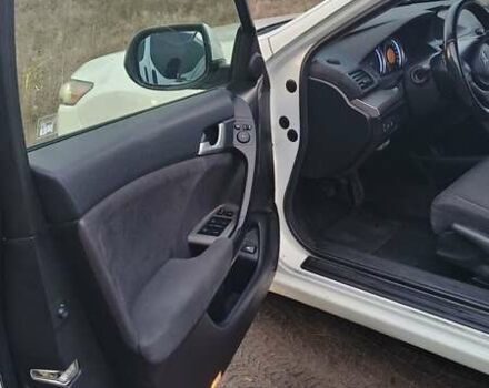 Білий Хонда Аккорд, об'ємом двигуна 2.2 л та пробігом 410 тис. км за 6500 $, фото 7 на Automoto.ua