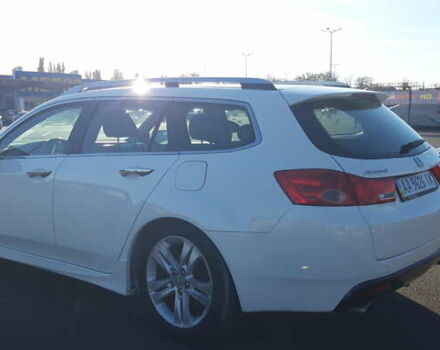 Белый Хонда Аккорд, объемом двигателя 2.4 л и пробегом 287 тыс. км за 8600 $, фото 3 на Automoto.ua