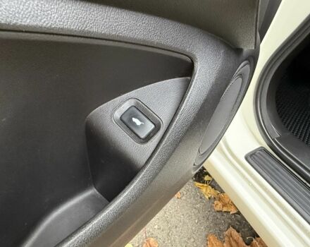 Белый Хонда Аккорд, объемом двигателя 0 л и пробегом 220 тыс. км за 8850 $, фото 13 на Automoto.ua