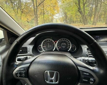 Белый Хонда Аккорд, объемом двигателя 0 л и пробегом 220 тыс. км за 8850 $, фото 12 на Automoto.ua