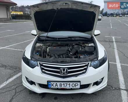 Белый Хонда Аккорд, объемом двигателя 2.35 л и пробегом 260 тыс. км за 12500 $, фото 3 на Automoto.ua