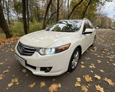 Белый Хонда Аккорд, объемом двигателя 0 л и пробегом 220 тыс. км за 8850 $, фото 4 на Automoto.ua