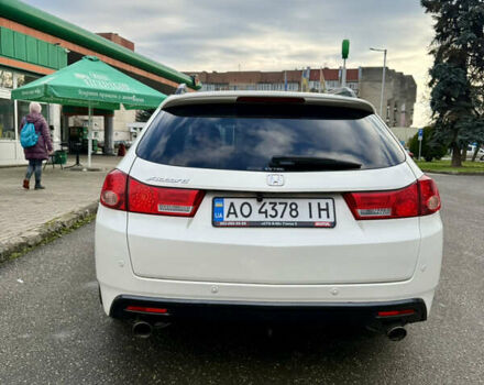 Белый Хонда Аккорд, объемом двигателя 2.35 л и пробегом 224 тыс. км за 9999 $, фото 4 на Automoto.ua