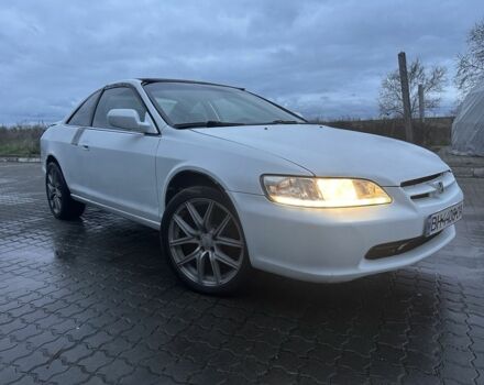Белый Хонда Аккорд, объемом двигателя 3 л и пробегом 2 тыс. км за 2000 $, фото 1 на Automoto.ua