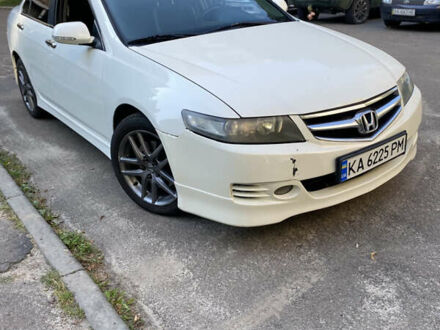 Білий Хонда Аккорд, об'ємом двигуна 2.4 л та пробігом 240 тис. км за 6650 $, фото 1 на Automoto.ua