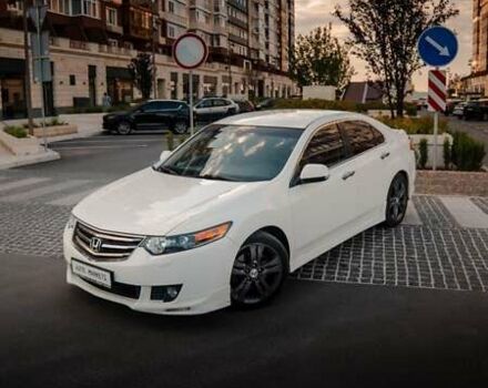 Белый Хонда Аккорд, объемом двигателя 2.4 л и пробегом 268 тыс. км за 10800 $, фото 1 на Automoto.ua