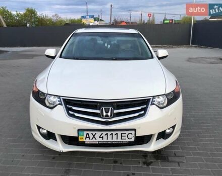 Белый Хонда Аккорд, объемом двигателя 2 л и пробегом 215 тыс. км за 9500 $, фото 1 на Automoto.ua