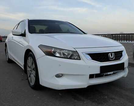 Белый Хонда Аккорд, объемом двигателя 3.47 л и пробегом 216 тыс. км за 7500 $, фото 1 на Automoto.ua