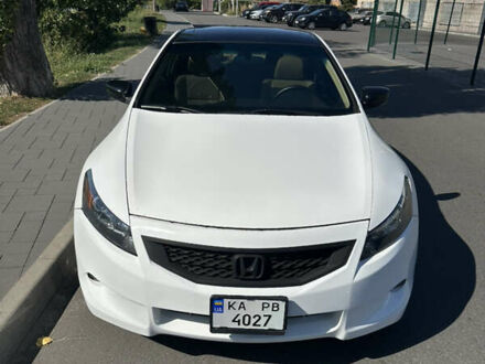 Білий Хонда Аккорд, об'ємом двигуна 2.35 л та пробігом 268 тис. км за 6700 $, фото 1 на Automoto.ua
