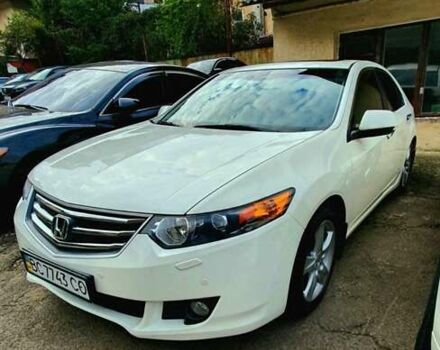 Белый Хонда Аккорд, объемом двигателя 2 л и пробегом 240 тыс. км за 9800 $, фото 1 на Automoto.ua