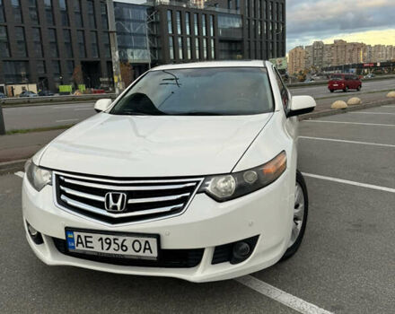 Белый Хонда Аккорд, объемом двигателя 2.35 л и пробегом 285 тыс. км за 8900 $, фото 1 на Automoto.ua