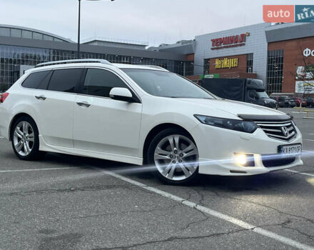 Білий Хонда Аккорд, об'ємом двигуна 2.35 л та пробігом 260 тис. км за 12500 $, фото 1 на Automoto.ua