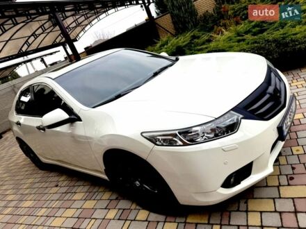 Белый Хонда Аккорд, объемом двигателя 2 л и пробегом 123 тыс. км за 10999 $, фото 1 на Automoto.ua