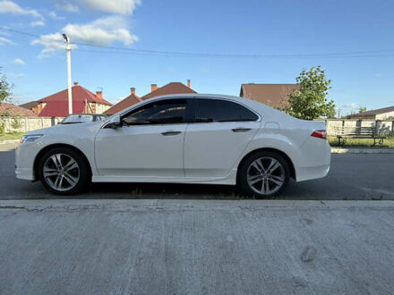 Хонда Аккорд 2011 в Борисполе на Automoto.ua Белый Хонда Аккорд, объемом двигателя 2.35 л и пробегом 229 тыс. км за 11500 $, фото 1 на Automoto.ua