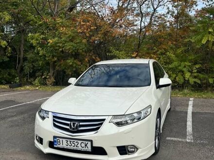 Хонда Аккорд 2011 в Одессе на Automoto.ua Белый Хонда Аккорд, объемом двигателя 2.4 л и пробегом 160 тыс. км за 11500 $, фото 1 на Automoto.ua