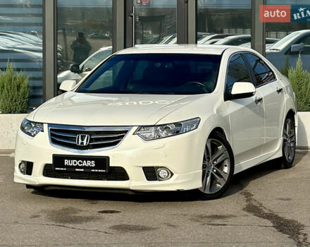 Білий Хонда Аккорд, об'ємом двигуна 2.35 л та пробігом 156 тис. км за 9999 $, фото 1 на Automoto.ua