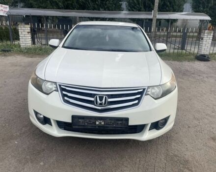 Белый Хонда Аккорд, объемом двигателя 2.4 л и пробегом 204 тыс. км за 4650 $, фото 1 на Automoto.ua