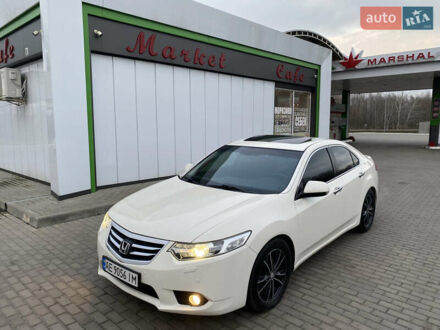 Белый Хонда Аккорд, объемом двигателя 2.35 л и пробегом 179 тыс. км за 10500 $, фото 1 на Automoto.ua