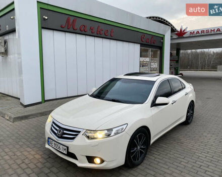 Білий Хонда Аккорд, об'ємом двигуна 2.35 л та пробігом 179 тис. км за 10500 $, фото 1 на Automoto.ua