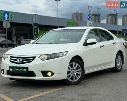 Белый Хонда Аккорд, объемом двигателя 2 л и пробегом 175 тыс. км за 10750 $, фото 1 на Automoto.ua