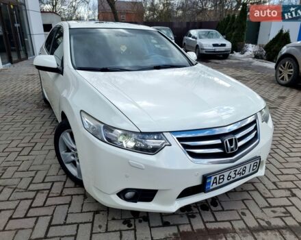 Белый Хонда Аккорд, объемом двигателя 2.35 л и пробегом 228 тыс. км за 10600 $, фото 1 на Automoto.ua