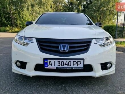 Хонда Аккорд 2011 в Белой Церкве на Automoto.ua Белый Хонда Аккорд, объемом двигателя 2.35 л и пробегом 132 тыс. км за 11600 $, фото 1 на Automoto.ua