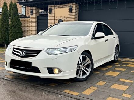 Белый Хонда Аккорд, объемом двигателя 2.4 л и пробегом 165 тыс. км за 11850 $, фото 1 на Automoto.ua