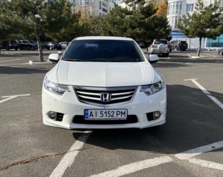 Белый Хонда Аккорд, объемом двигателя 2.4 л и пробегом 230 тыс. км за 10500 $, фото 1 на Automoto.ua