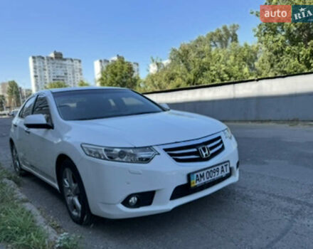 Белый Хонда Аккорд, объемом двигателя 2 л и пробегом 150 тыс. км за 12900 $, фото 1 на Automoto.ua