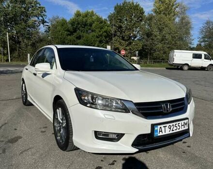 Белый Хонда Аккорд, объемом двигателя 2.4 л и пробегом 177 тыс. км за 14500 $, фото 1 на Automoto.ua