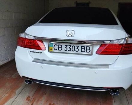 Білий Хонда Аккорд, об'ємом двигуна 2.4 л та пробігом 75 тис. км за 15500 $, фото 1 на Automoto.ua