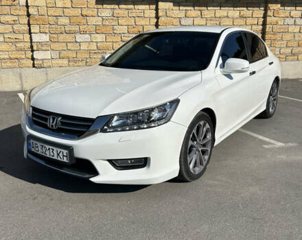 Білий Хонда Аккорд, об'ємом двигуна 2.4 л та пробігом 187 тис. км за 13300 $, фото 1 на Automoto.ua