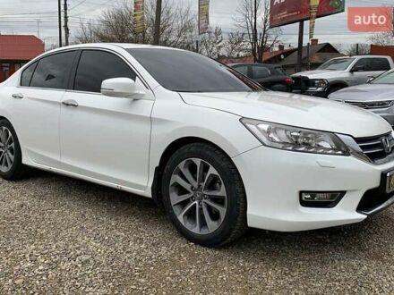 Хонда Аккорд 2013 у Коломые на Automoto.ua Білий Хонда Аккорд, об'ємом двигуна 2.4 л та пробігом 205 тис. км за 11999 $, фото 1 на Automoto.ua