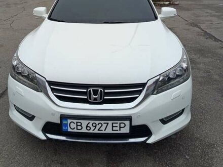 Белый Хонда Аккорд, объемом двигателя 2.36 л и пробегом 230 тыс. км за 12400 $, фото 1 на Automoto.ua