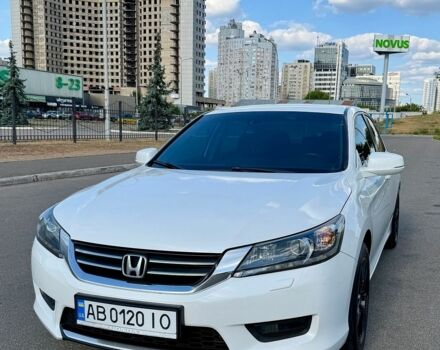 Білий Хонда Аккорд, об'ємом двигуна 2.4 л та пробігом 213 тис. км за 11999 $, фото 1 на Automoto.ua