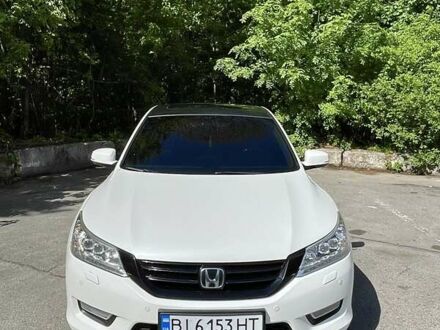 Хонда Аккорд 2013 у Полтаві на Automoto.ua Білий Хонда Аккорд, об'ємом двигуна 3.5 л та пробігом 142 тис. км за 15400 $, фото 1 на Automoto.ua