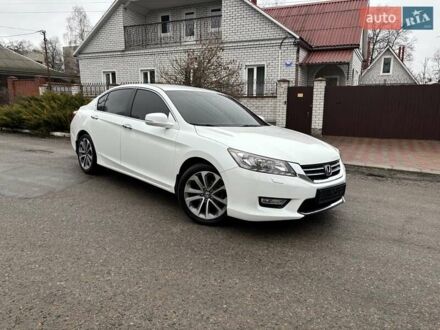 Білий Хонда Аккорд, об'ємом двигуна 2.4 л та пробігом 169 тис. км за 14600 $, фото 1 на Automoto.ua