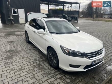 Білий Хонда Аккорд, об'ємом двигуна 2 л та пробігом 210 тис. км за 14200 $, фото 1 на Automoto.ua