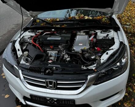 Хонда Аккорд 2015 у Києві на Automoto.ua Білий Хонда Аккорд, об'ємом двигуна 2 л та пробігом 210 тис. км за 6900 $, фото 1 на Automoto.ua