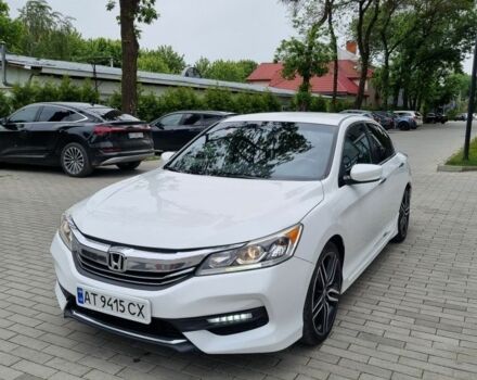 Хонда Аккорд 2015 в Ужгороде на Automoto.ua Белый Хонда Аккорд, объемом двигателя 2.4 л и пробегом 156 тыс. км за 13500 $, фото 1 на Automoto.ua