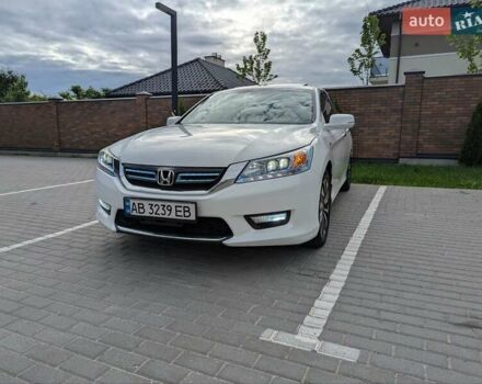 Білий Хонда Аккорд, об'ємом двигуна 2 л та пробігом 125 тис. км за 14600 $, фото 1 на Automoto.ua