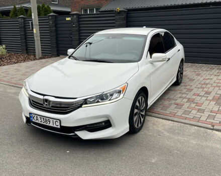 Білий Хонда Аккорд, об'ємом двигуна 1.99 л та пробігом 220 тис. км за 15700 $, фото 1 на Automoto.ua