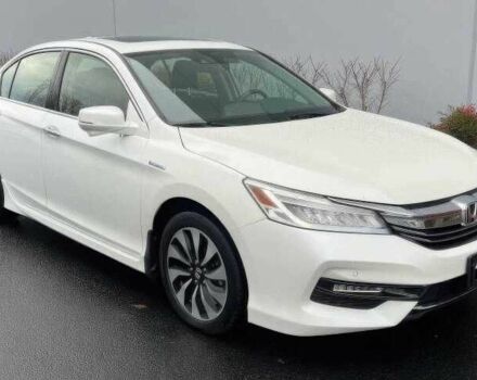 Белый Хонда Аккорд, объемом двигателя 2 л и пробегом 89 тыс. км за 3800 $, фото 1 на Automoto.ua