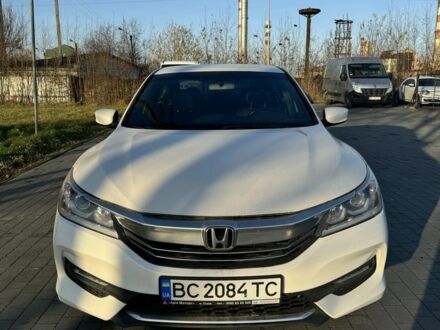 Білий Хонда Аккорд, об'ємом двигуна 2.4 л та пробігом 255 тис. км за 12900 $, фото 1 на Automoto.ua