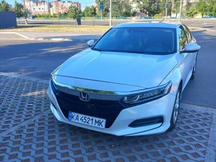 Білий Хонда Аккорд, об'ємом двигуна 1.5 л та пробігом 62 тис. км за 22500 $, фото 1 на Automoto.ua