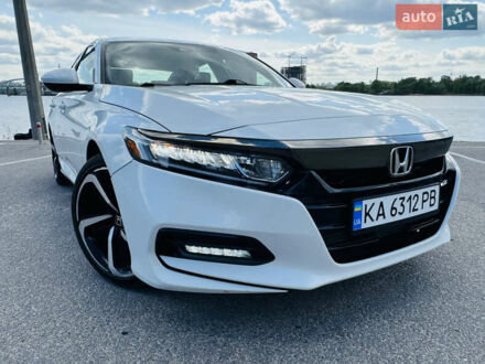 Хонда Аккорд 2018 у Києві на Automoto.ua Білий Хонда Аккорд, об'ємом двигуна 1.5 л та пробігом 157 тис. км за 17350 $, фото 1 на Automoto.ua