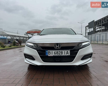 Білий Хонда Аккорд, об'ємом двигуна 1.5 л та пробігом 48 тис. км за 18500 $, фото 1 на Automoto.ua