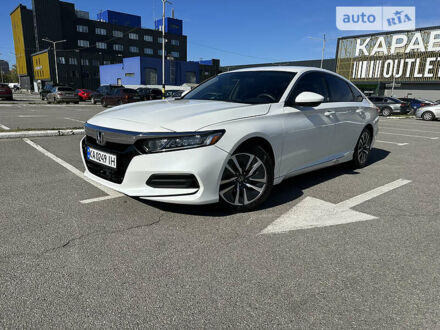 Хонда Аккорд 2020 у Києві на Automoto.ua Білий Хонда Аккорд, об'ємом двигуна 2 л та пробігом 58 тис. км за 22700 $, фото 1 на Automoto.ua