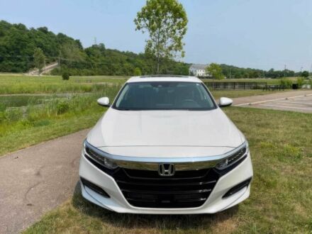 Хонда Аккорд 2020 в Ужгороде на Automoto.ua Белый Хонда Аккорд, объемом двигателя 1.5 л и пробегом 45 тыс. км за 18200 $, фото 1 на Automoto.ua
