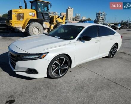 Белый Хонда Аккорд, объемом двигателя 1.5 л и пробегом 100 тыс. км за 6400 $, фото 1 на Automoto.ua